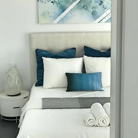 Santorini 别墅 *